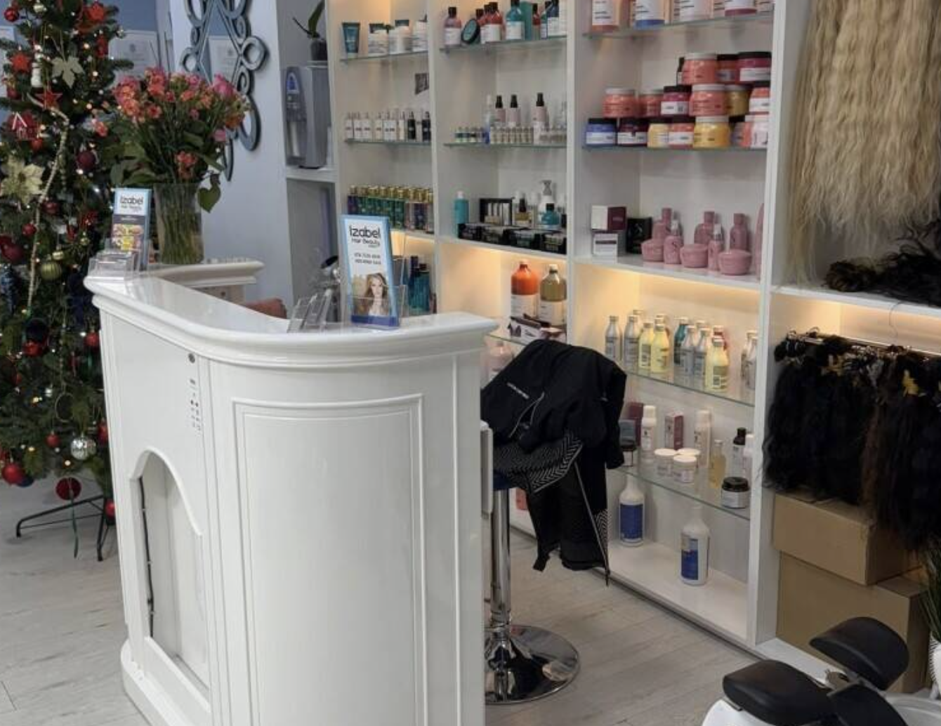 Established Aesthetic Hair and Beauty Business in Kentish Town London For Sale — photo 2