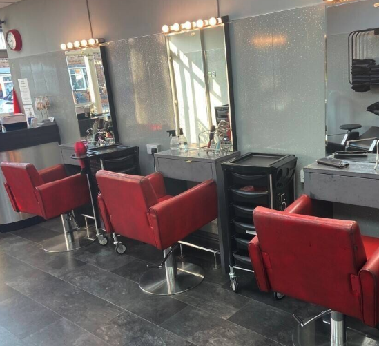Hair and Beauty Salon for Sale in Knotty Ash Merseyside with Long Lease Until 2032 — photo 4